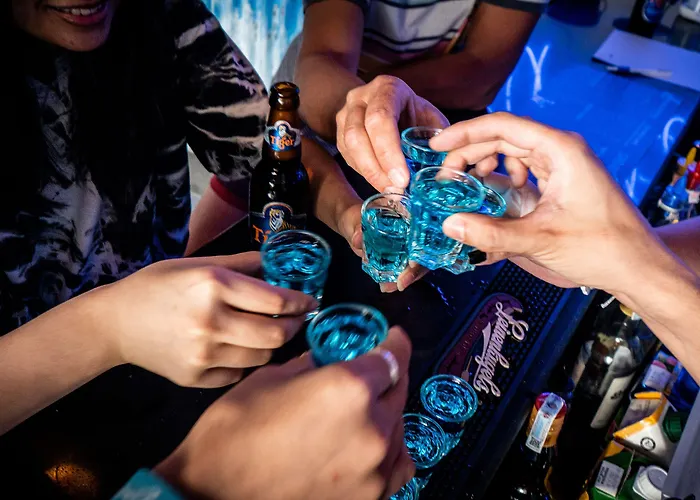 Bodega Party Center -