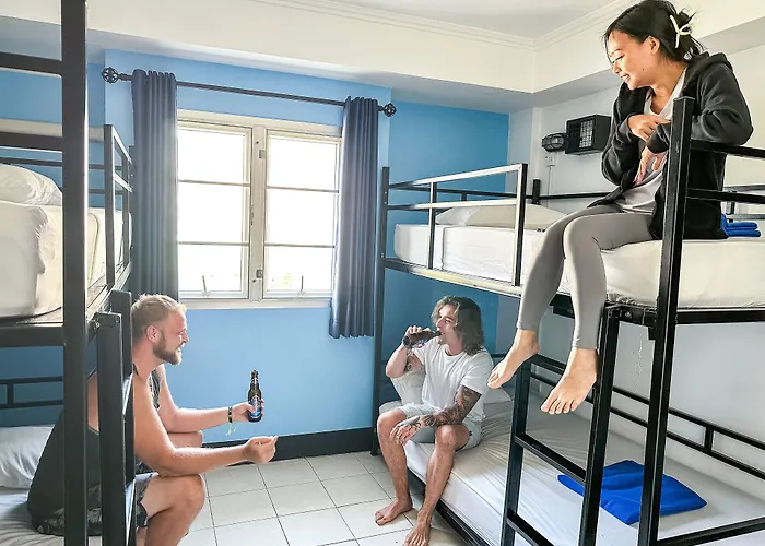 Bodega Party Center - Hotel